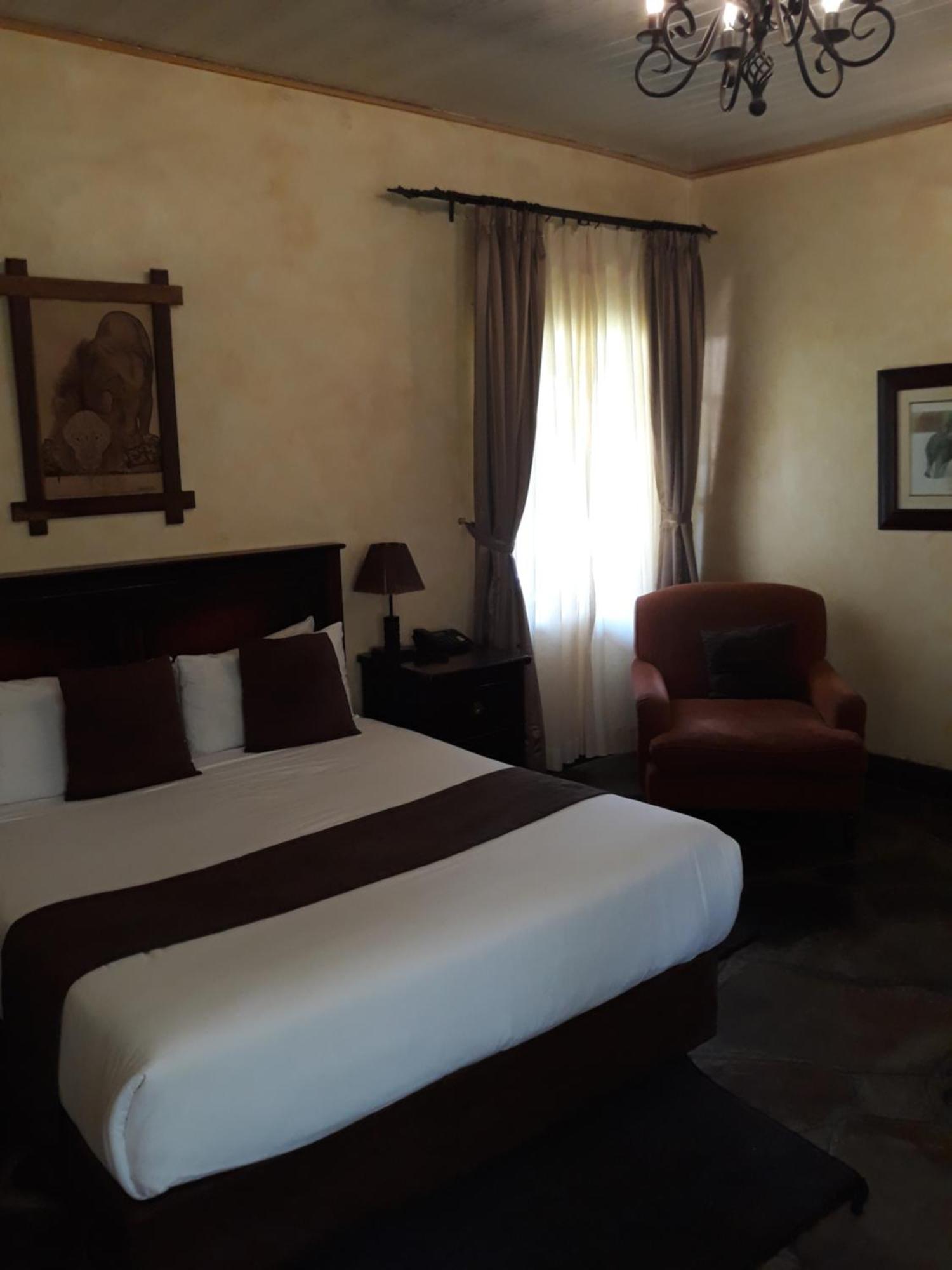 The Big Five Lodge Gaborone Zewnętrze zdjęcie