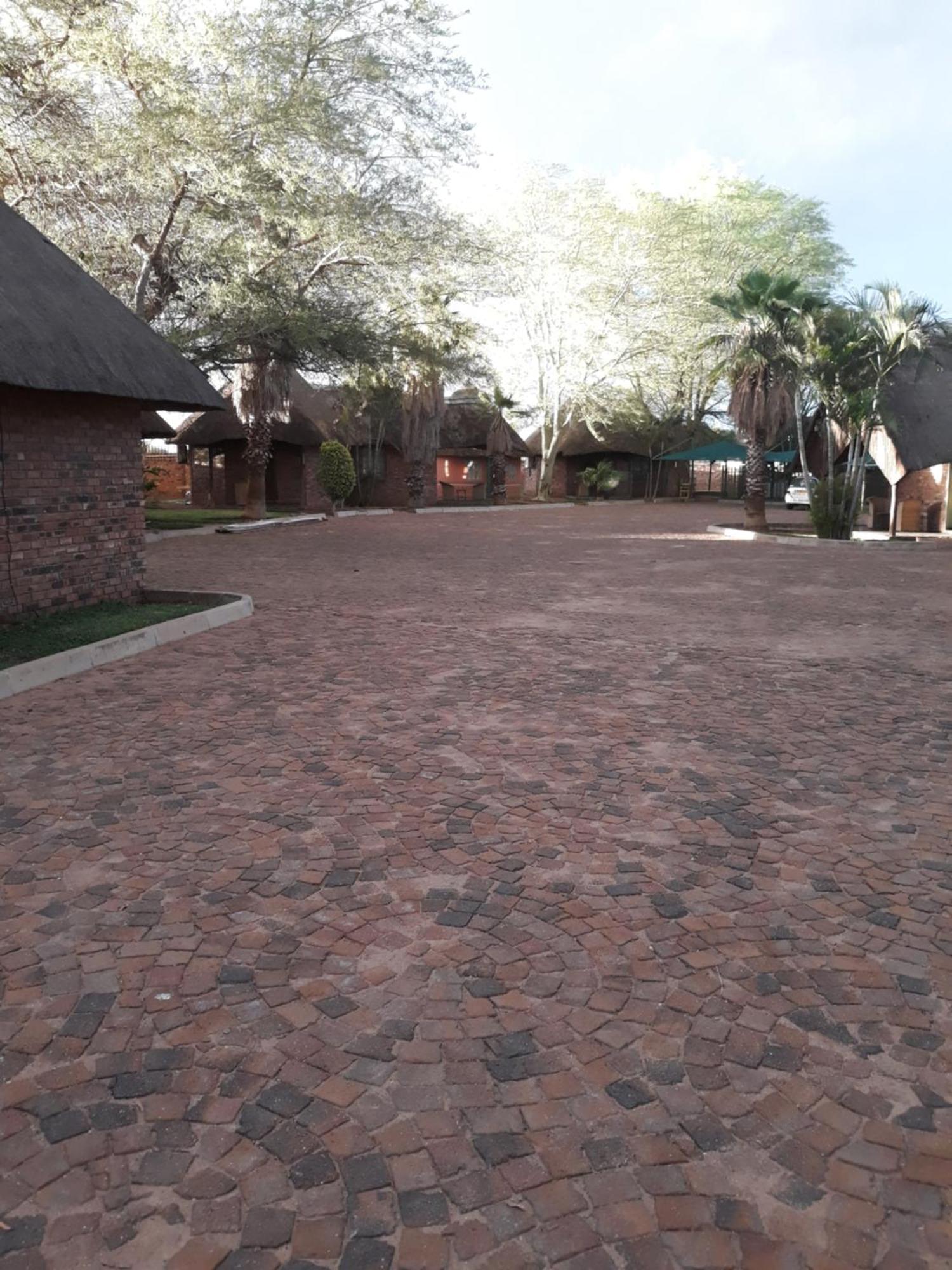 The Big Five Lodge Gaborone Zewnętrze zdjęcie